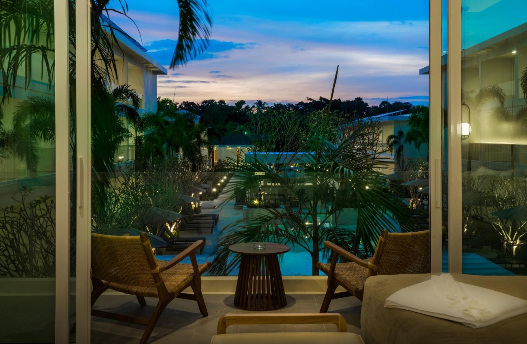 Niranapa Boutique Resort Kata Beach  Exterior foto
